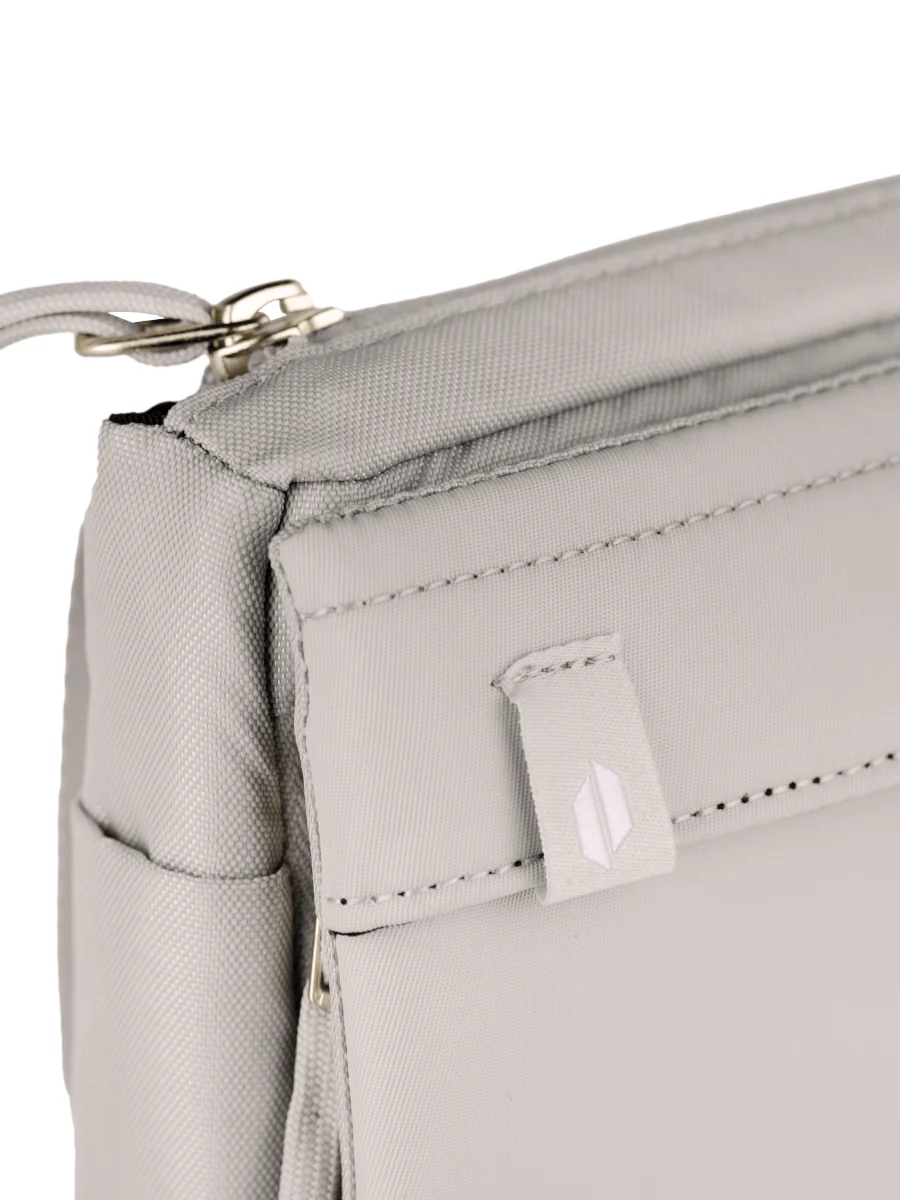 Proxy Travel Bag - Image 8
